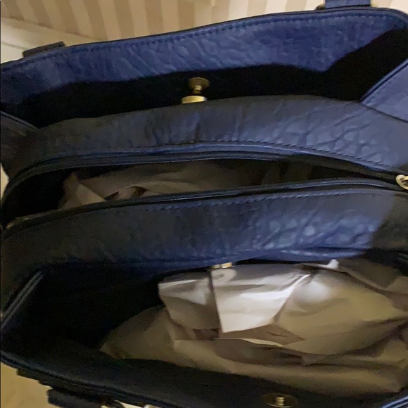 Purse - Picture 2 of 2